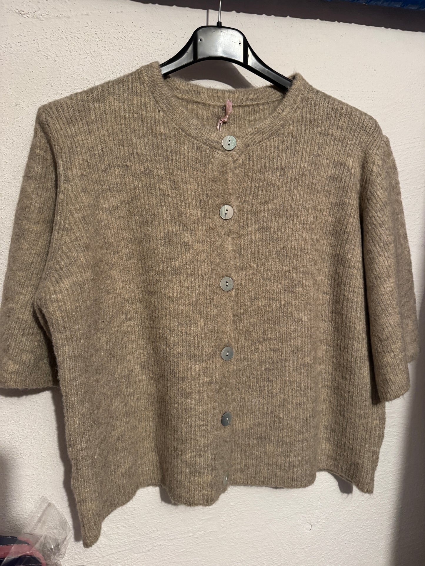 Kurzarm Strickjacke ,,HONEY´´